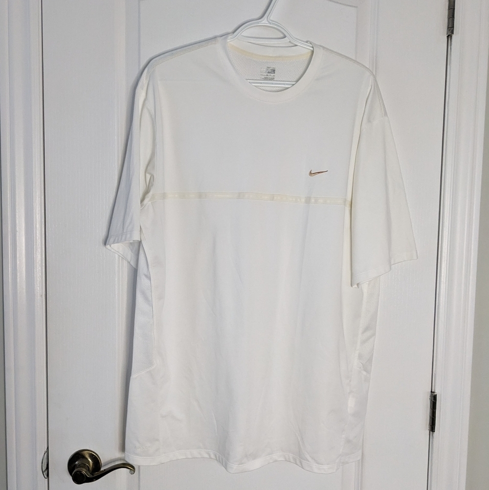 Nike Fit Dry white shirt size XL